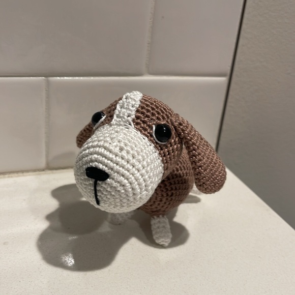 Handcrafted Basset Hound Crochet Amigurumi Figure Toy Dog Puppy Decor - Picture 3 of 10